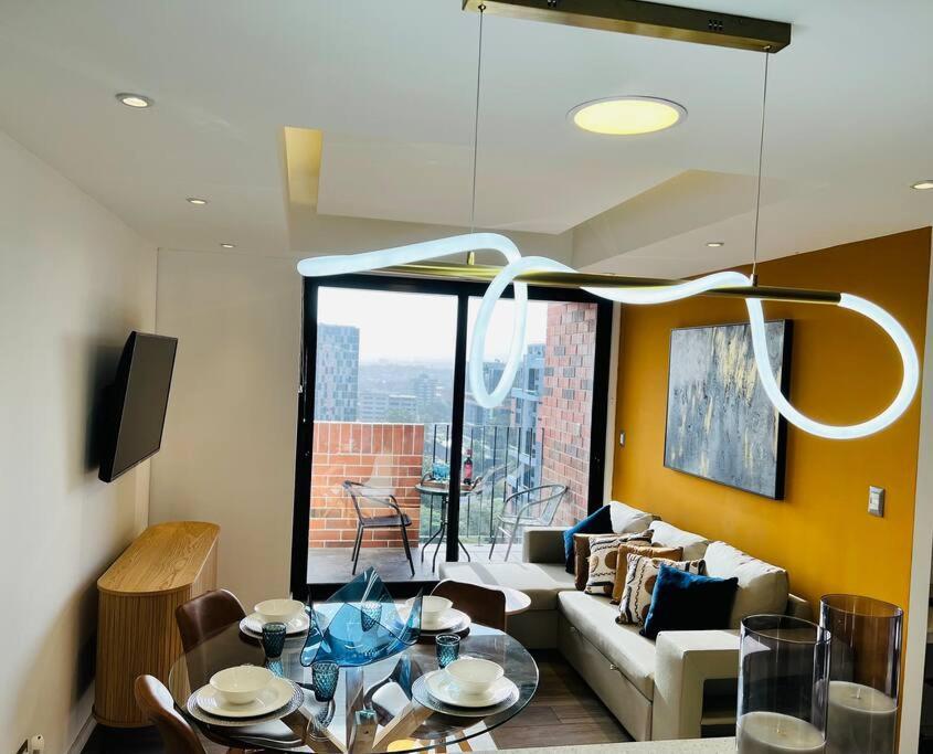Apartamento 2 Habitaciones, Edificio Airali, Zona 10, Miradolo Гватемала Экстерьер фото