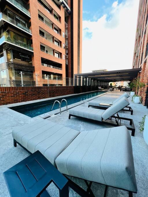 Apartamento 2 Habitaciones, Edificio Airali, Zona 10, Miradolo Гватемала Экстерьер фото