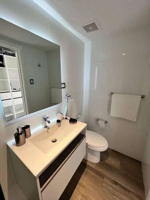 Apartamento 2 Habitaciones, Edificio Airali, Zona 10, Miradolo Гватемала Экстерьер фото